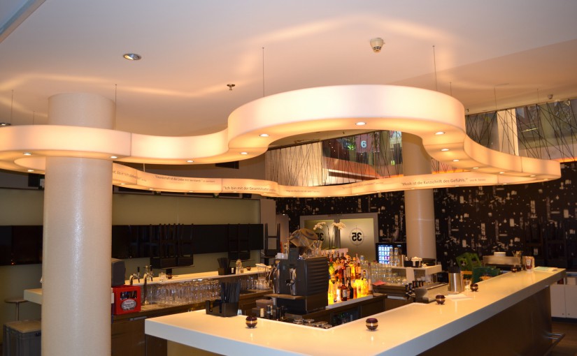 Lounge Bar Ausstattung